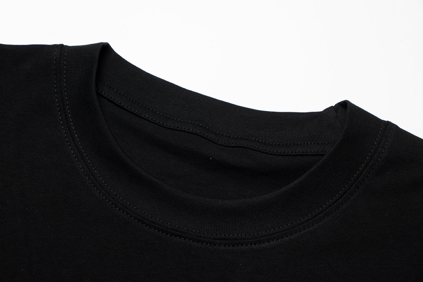 クロムハーツ サンスクリット ホースシュー クロス Tシャツ TB36