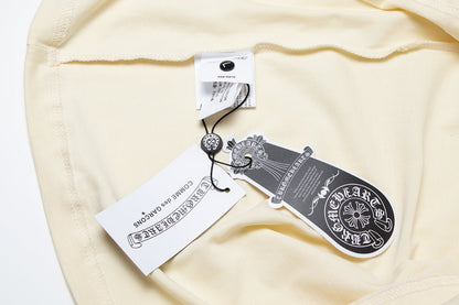 クロムハーツ サンスクリット ホースシュー クロス Tシャツ TB36