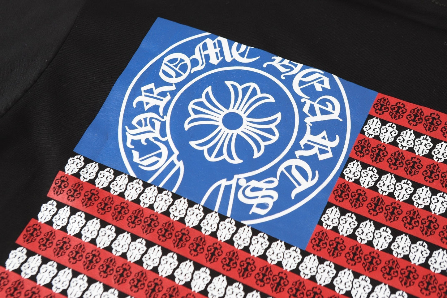 クロムハーツ ロゴ フラッグ 長袖 Tシャツ - ブラック ホワイト ゴシック ストリート Tシャツ K2126