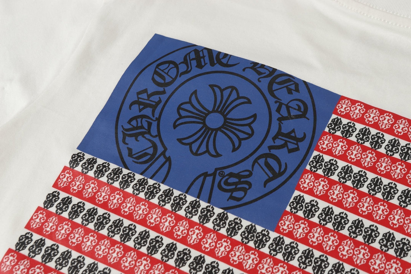 クロムハーツ ロゴ フラッグ 長袖 Tシャツ - ブラック ホワイト ゴシック ストリート Tシャツ K2126