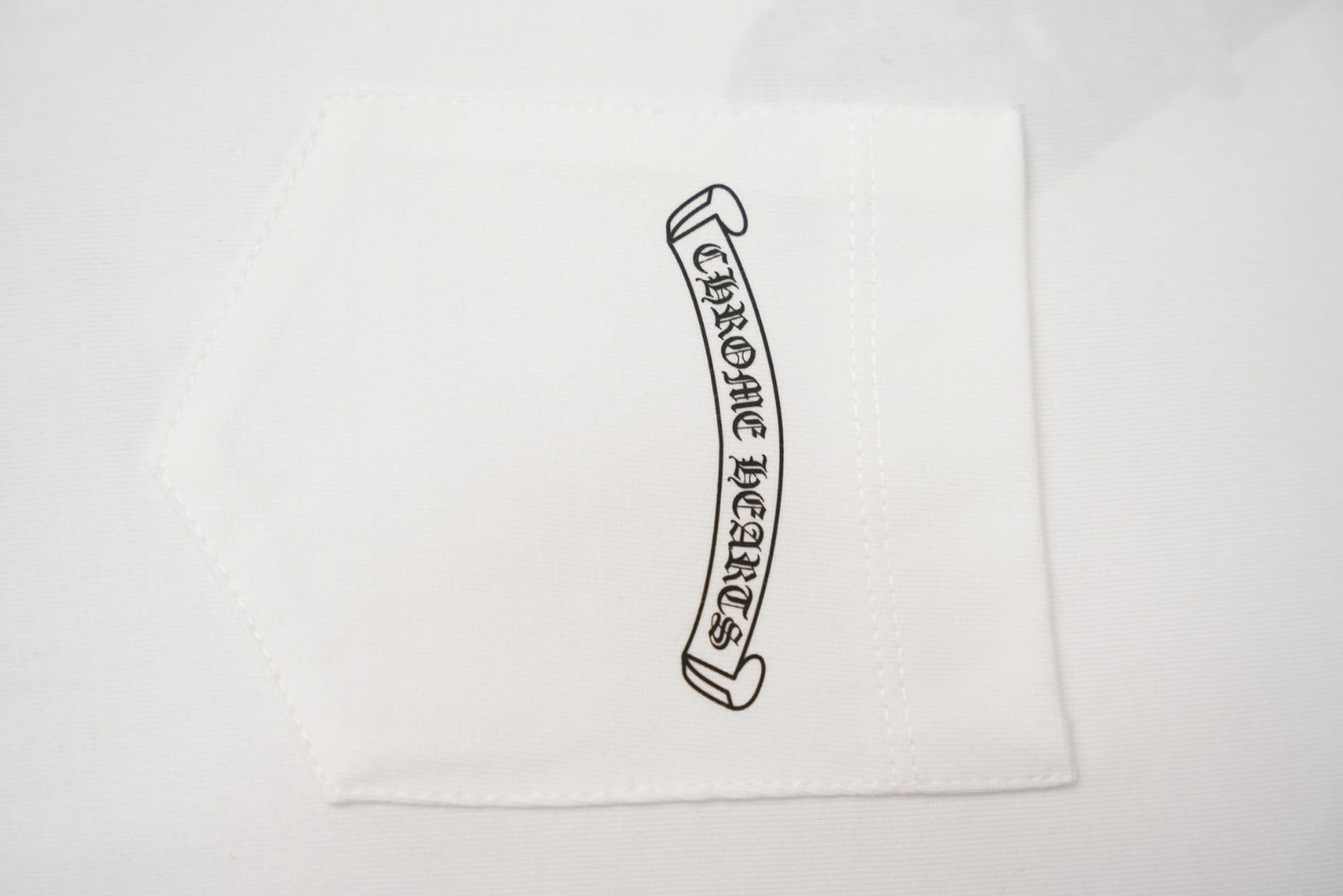 クロムハーツ Tシャツ KT37