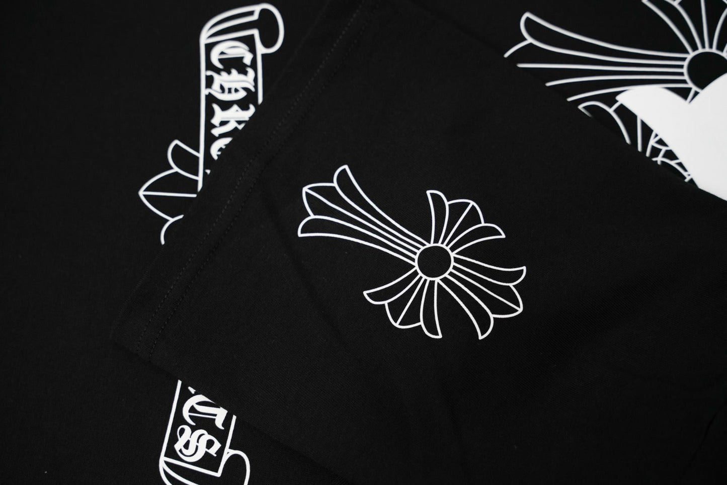 クロムハーツ Tシャツ KT37